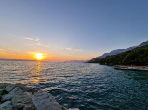 Luxury Studio Apartment 2 night minimum stay until June 31st!! Torrox-Costa